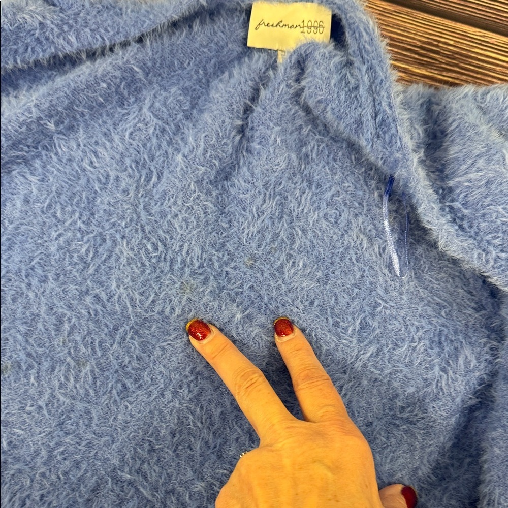 Freshman 1996 Soft and Fluffy Periwinkle Blue Women's Cardigan Crop Puff Sleeve - Picture 10 of 11